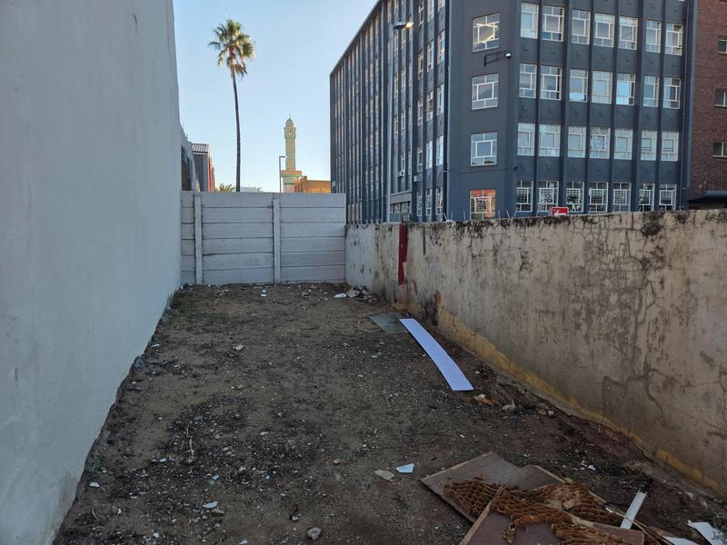 To Let 3 Bedroom Property for Rent in Woodstock Western Cape